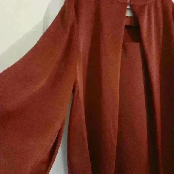 Chicos plus size satin maroon Blouse - Picture 10 of 13